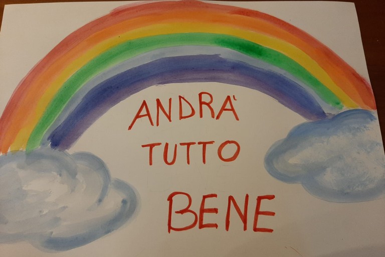 #andràtuttobene