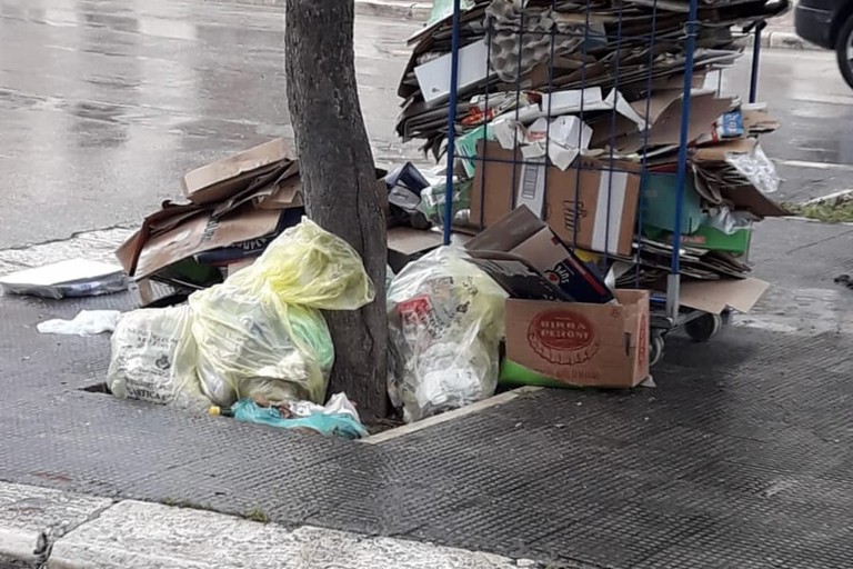 Degrado in via Annunziata