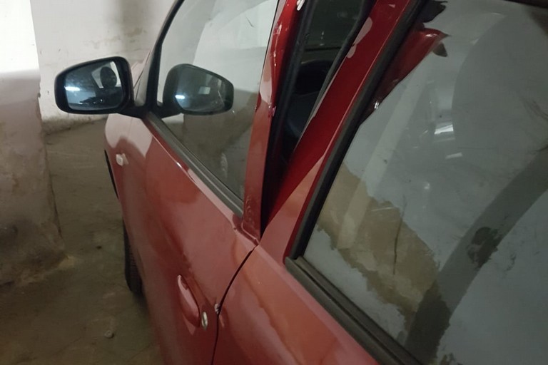 Auto vandalizzate