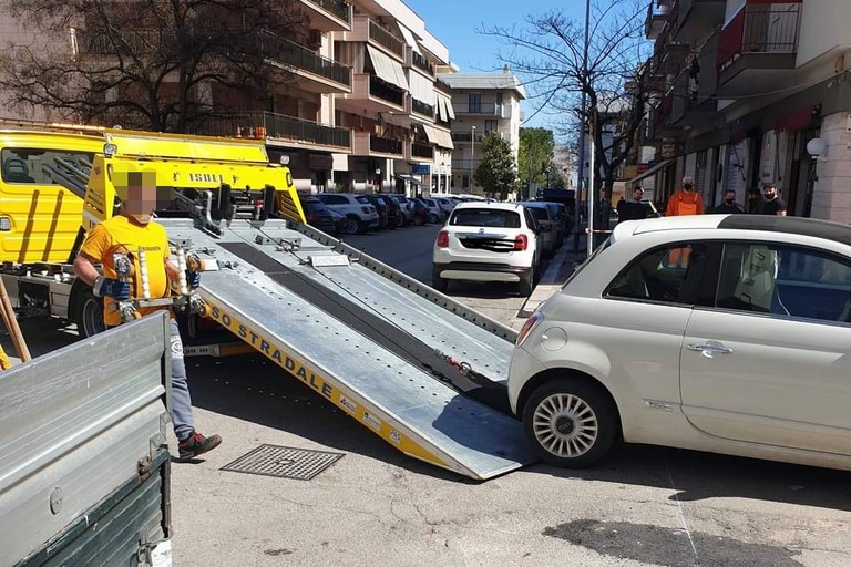 Rimozione automobile