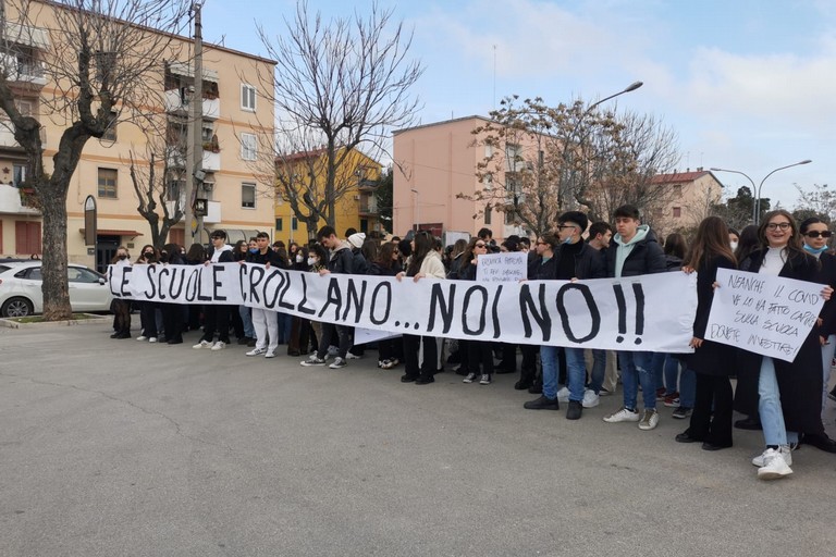 La protesta degli studenti del Liceo