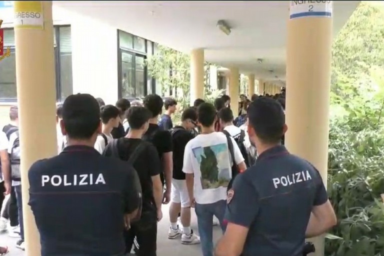 La Polizia di Stato a scuola