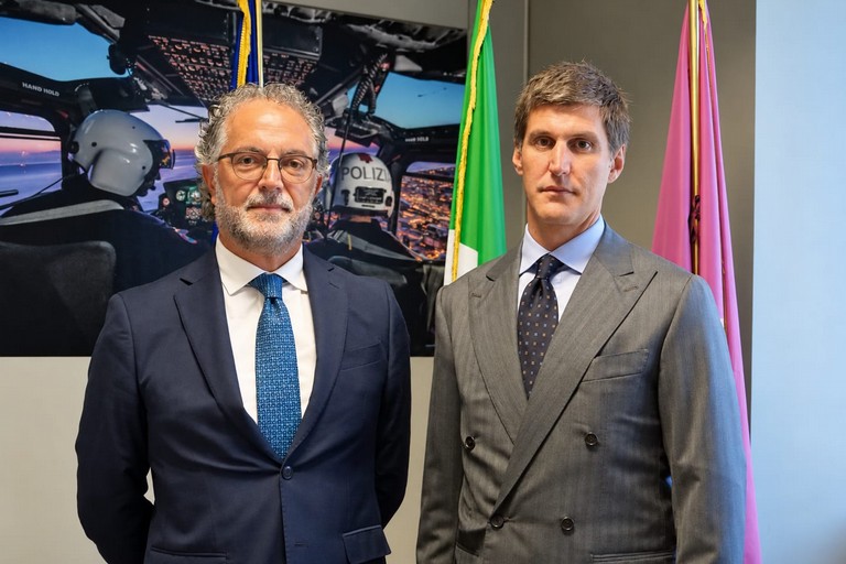 A sinistra il Prefetto Renato Cortese, a destra Giuseppe Pavoncelli