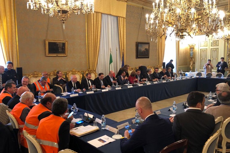 gilet arancioni agricoltori incontrano ministro Centinaio