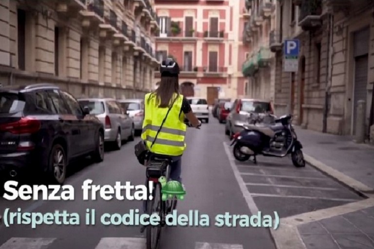 campagna di promozione sull'uso corretto della bicicletta