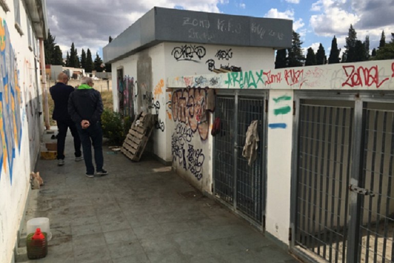 Distributore carburanti di via Togliatti