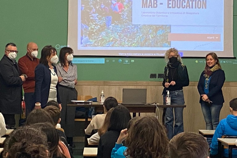 Incontro alla scuola Vaccina con lamministrazione comunale