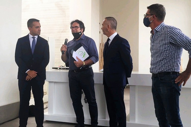 I parlamentari M5S incontrano i rappresentanti di CasAmbulanti