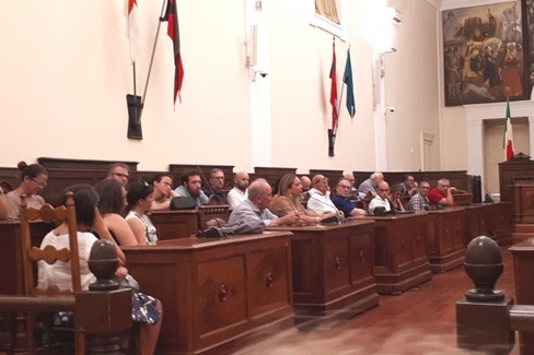 riunione sala consiliare
