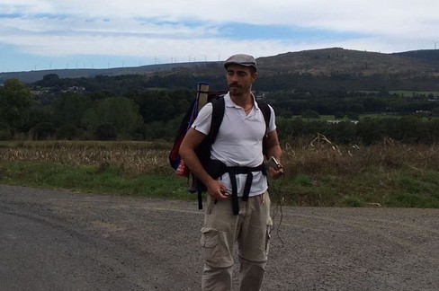 Gianluca Pesce sul cammino per Santiago di Compostela