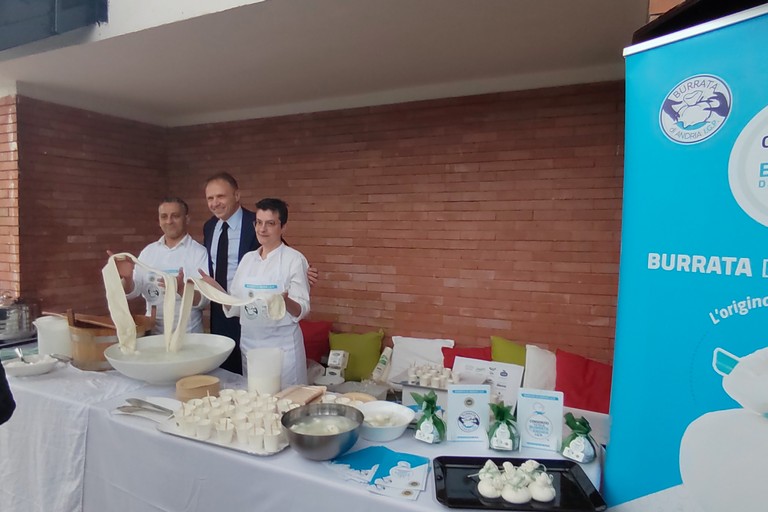 La Burrata di Andria allevento internazionale del MASAF
