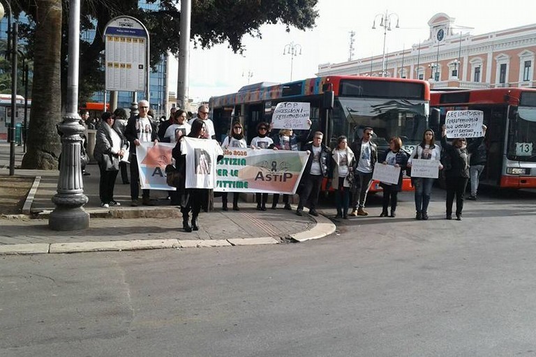 manifestazione strage ferroviaria
