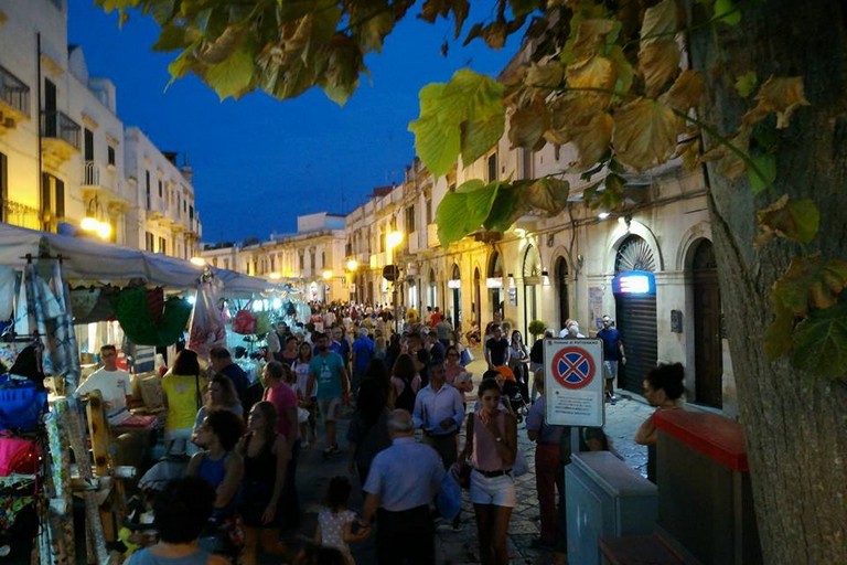 mercato settimanale