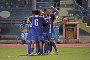 Esultanza gol Fidelis Andria