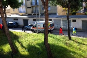 Ambulanza via Tertulliano intervento soccorritori