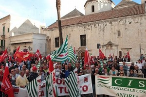 Corteo Sindacati Trani