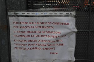 Cartello La Pulita ritiro kit