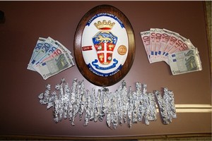 Sequestro materiale Carabinieri