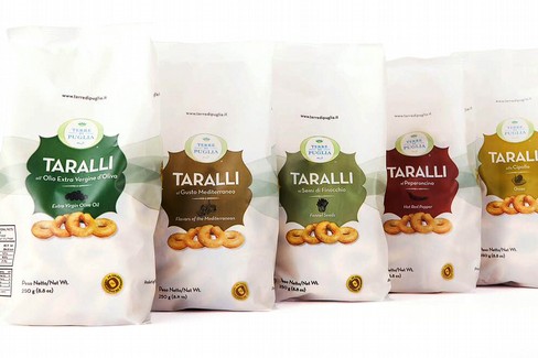 Taralli di Terre di Puglia, impegno e passione per “impastare” con arte