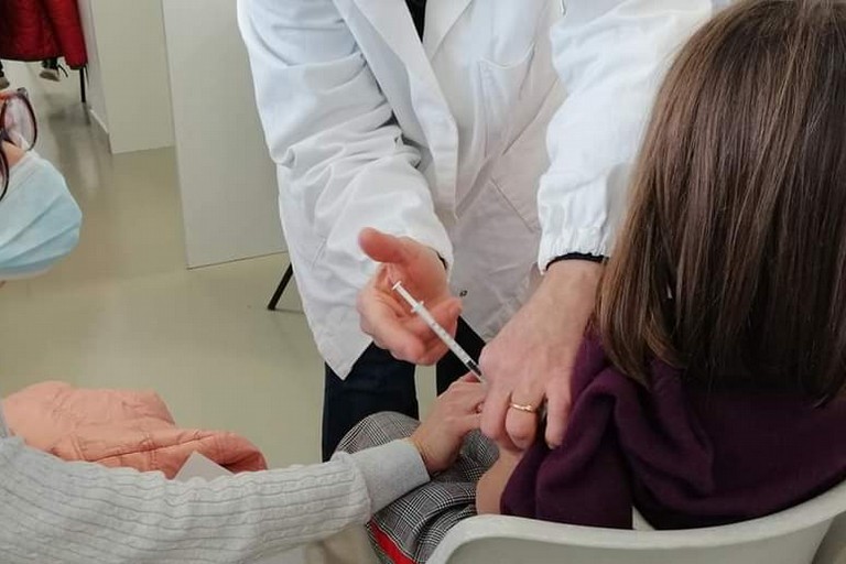 vaccinazioni anti covid