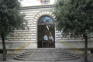 Scuola Oberdan Andria
