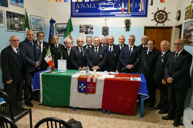 Consegna attestati di Compiacimento all’ANMI di Andria. <span>Foto Riccardo Di Pietro</span>