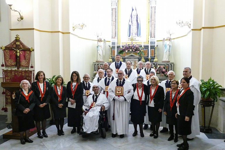 Suggestiva cerimonia d’investitura presso la Arciconfraternita Di Maria Santissima Addolorata. <span>Foto Riccardo Di Pietro</span>
