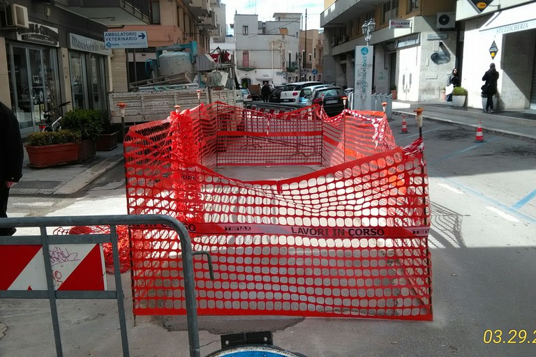 Cedimento stradale in via Pisani: a breve la riapertura viaria