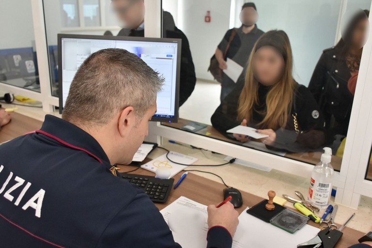 ufficio passaporti