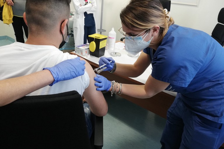 Vaccinazione anti covid 19