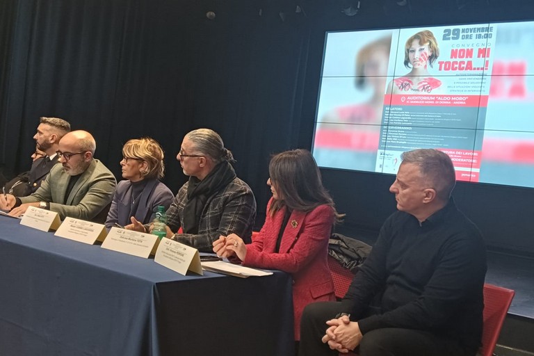 Giornata contro la violenza sulle Donne