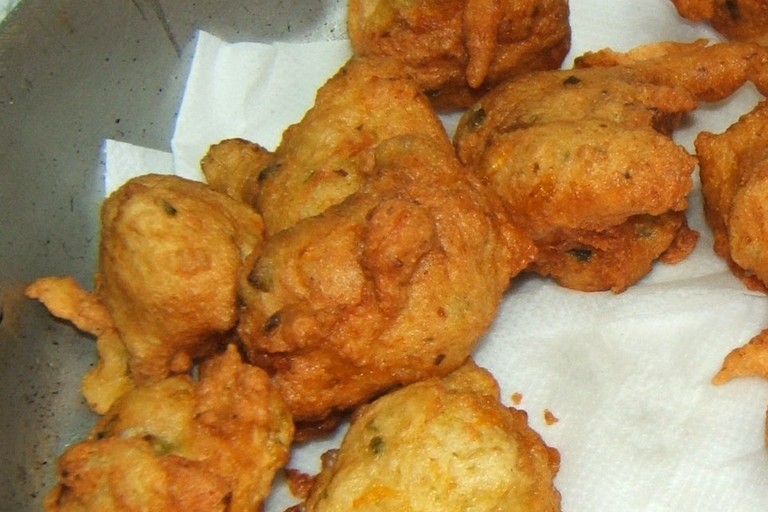 Pettole