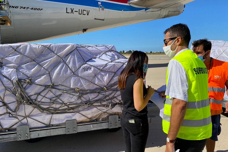 materiale sanitario giunte a Bari