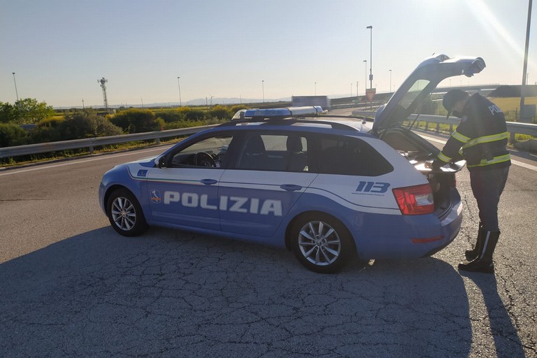 controlli della Polizia Stradale