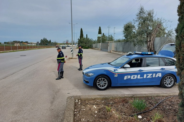 Polizia Stradale. <span>Foto Vincenzo Cassano</span>