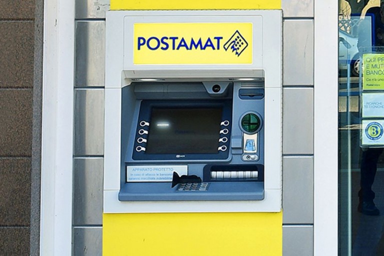 Postamat. <span>Foto Fonte foto tgposte.poste.it</span>