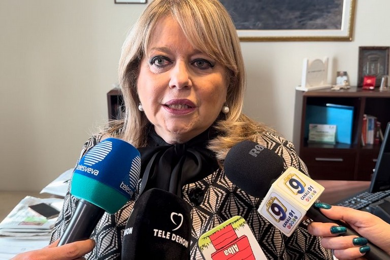 Prefetto della Bat Rossana Riflesso