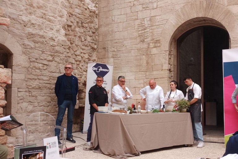 lo chef Pietro Zito, al cooking show per la focaccia biscegliese