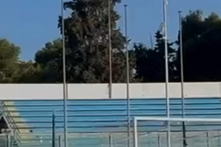 Rimosse le reti di protezione al Degli Ulivi