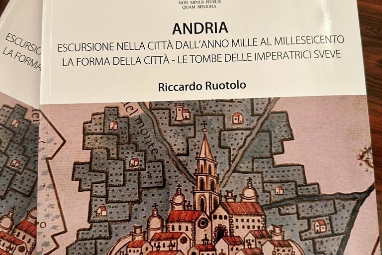 ruotolo libro
