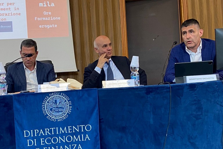 Prof. Santovito:
