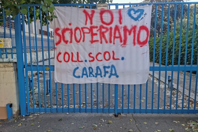sciopero al Carafa di Andria
