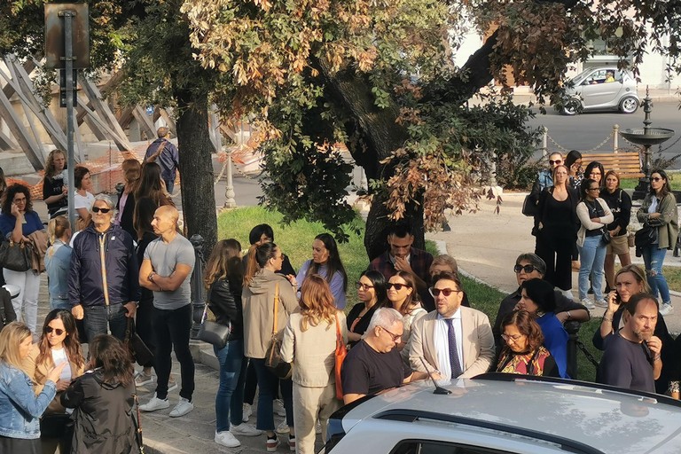 protesta scuola Andria