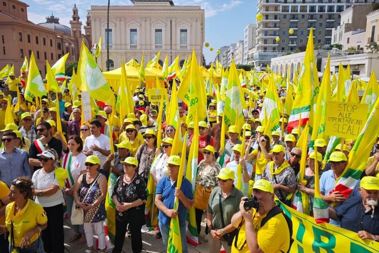 Migliaia di agricoltori a Bari a sostegno del Made in Italy
