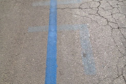 strisce blu
