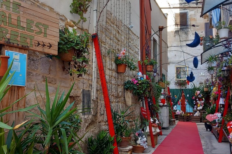 Primo Vicolo Casalino - stradina stretta Andria