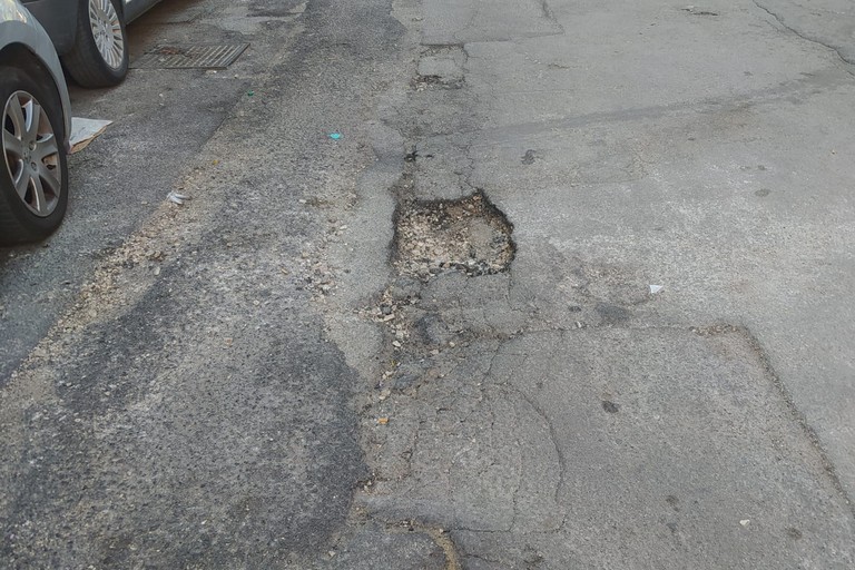 Via Giotto, una mulattiera nel centro cittadino