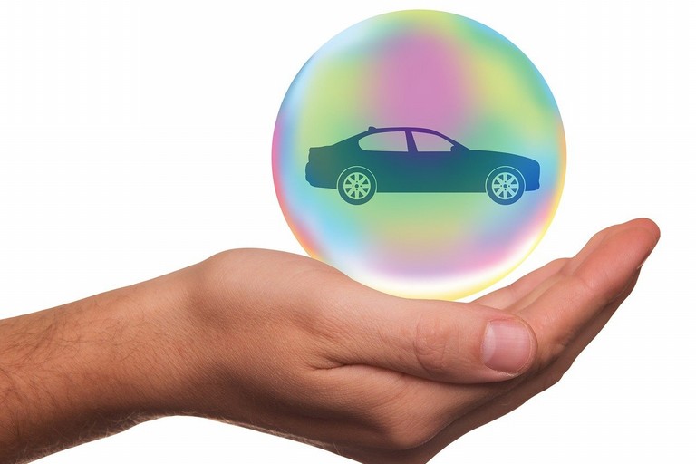 Automobile
