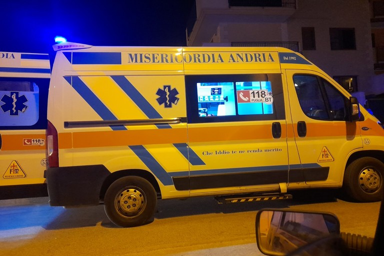 ambulanza servizio 118