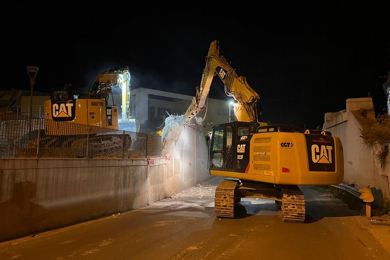 Conclusi i lavori di demolizione in via Bisceglie